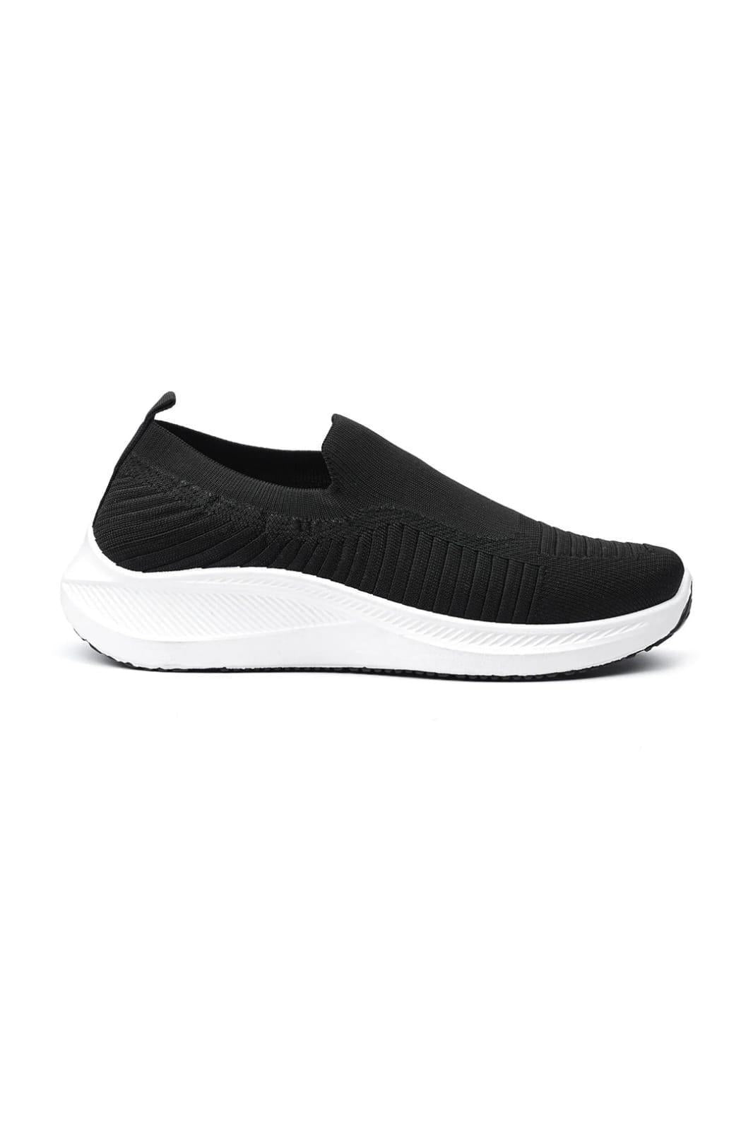 Men's Black Skechers Walking Shoes Size 40-45